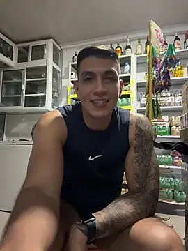 แชท XXX สดของ OliverWest04