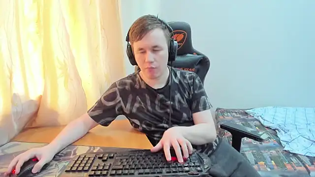 iliaskrislove's Live XXX Chat