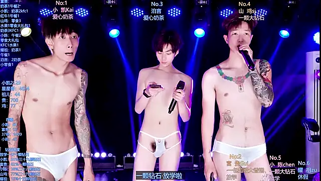 AOA-boy Adlı Modelin Web Kamerası Şovu