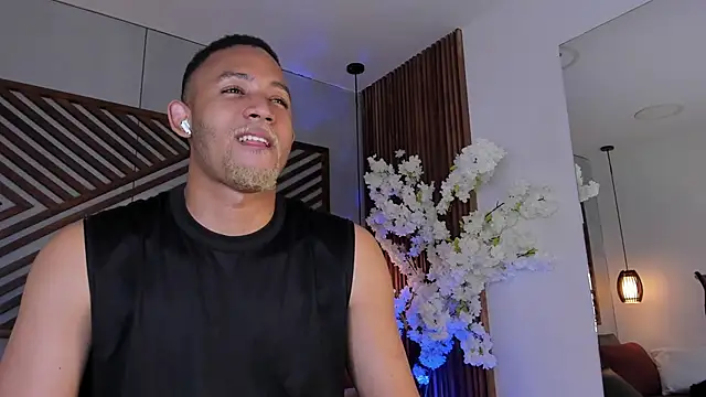 B_Wild webcam show