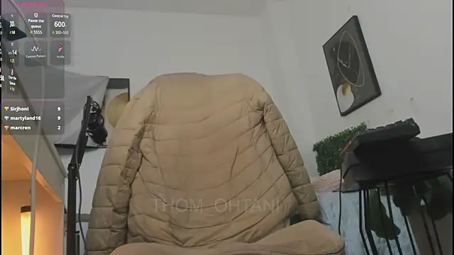 Thom_Ohtani 라이브 XXX 채팅