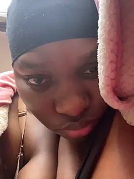 Blackpinkylips2025 Chat XXX in diretta