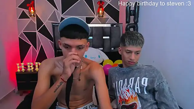 Juan_Nd_Steven: вебкам-шоу