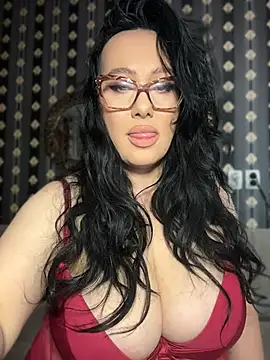 AnnaAnn_Milf Adlı Modelin Canlı XXX Sohbeti
