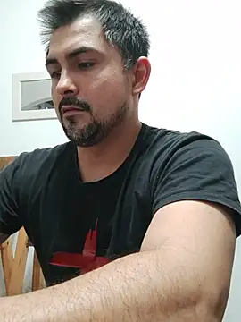 Chat +18 de Bradd_32 ao vivo
