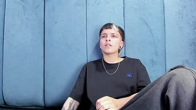 Megan_Thompson_'s Live XXX Chat