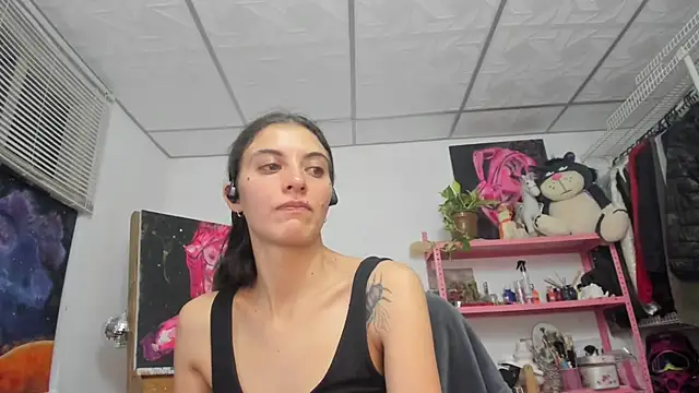 mariecam420: απευθείας συνομιλία ΧΧΧ