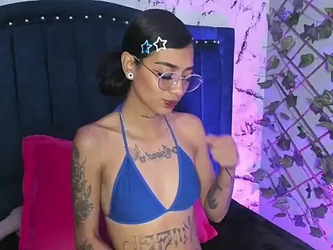 Chat XXX en directo de KarlaSlutSkinny__