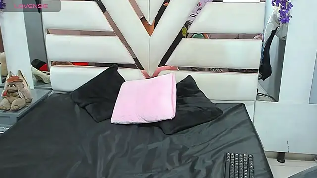 Živý XXX chat Avi_Thomsonn