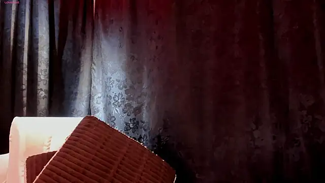 MiaKnox – live chatrum