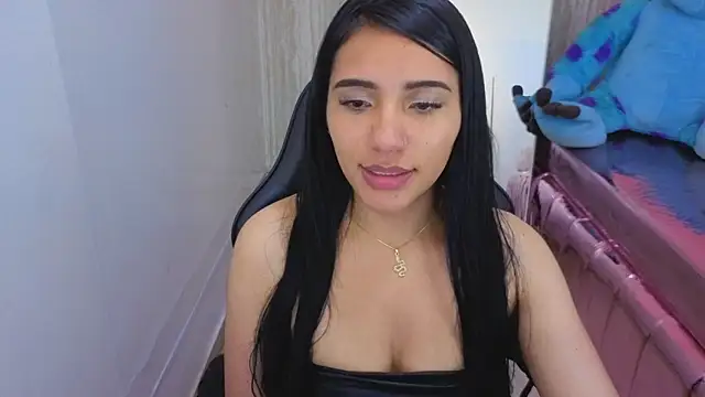 zedin02_a's Live XXX Chat