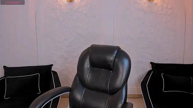 Živý XXX chat ArianaNova
