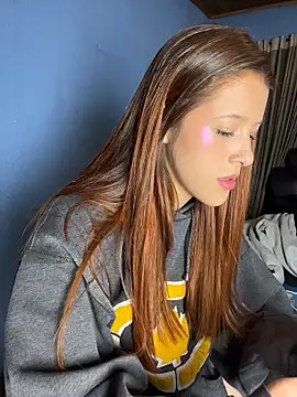 Chat XXX en directo de Ally_sunnn