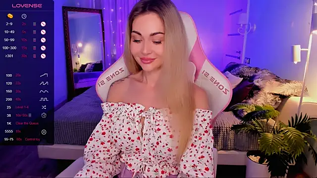XXX chat uživo modela AdeleRoberts