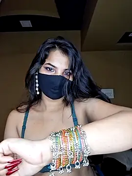 Noor-Bold live XXX chat