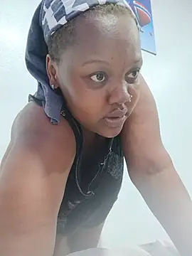 Chat +18 de queennapal ao vivo