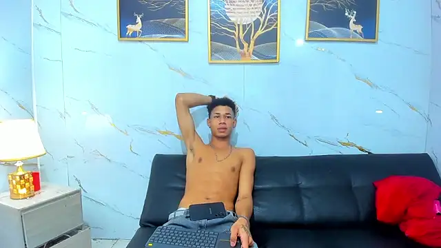 Ladhy_sweet's Webcam Show