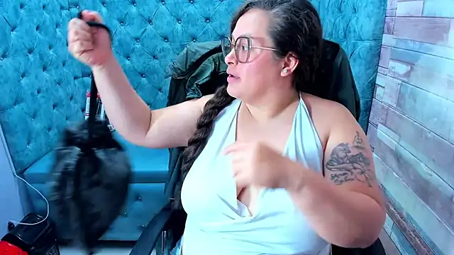 Sarah_Boobs_のライブXXXチャット
