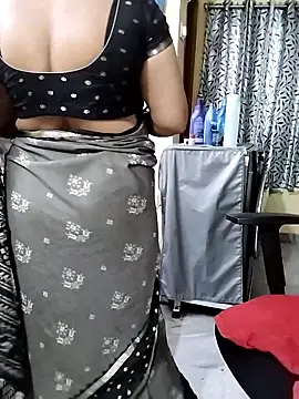 sravyasexyy's Live XXX Chat