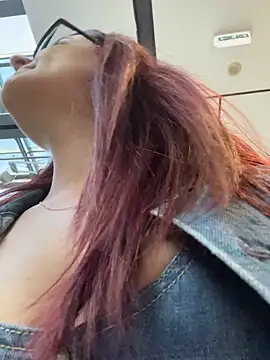 NataKitten Chat XXX in diretta
