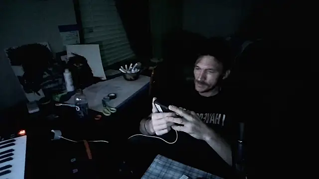 CaughtInMouth Webcam show