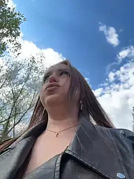 KiraSunshine's Live XXX Chat