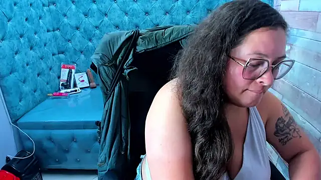 Živý XXX chat Sarah_Boobs_