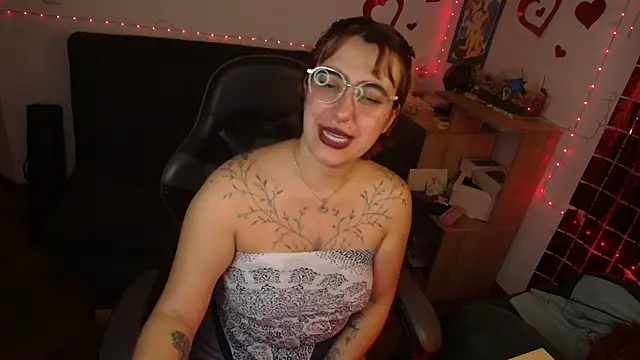 Miacatsito3 现场XXX聊天