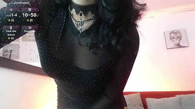 Andy_Eagleton_20_ Live XXX-Chat