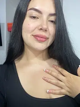 Czat XXX na żywo – Cami_olarte