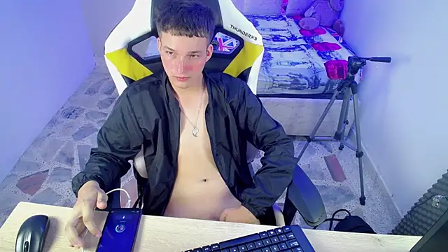 El_rubioo_ Chat XXX live