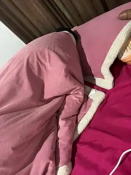 Chatroom XXX en direct de Blackpinkylips2025