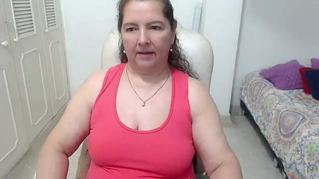 Chat XXX en directo de leonela_69