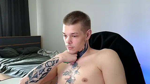 DENIS_HERE Webcam-Show