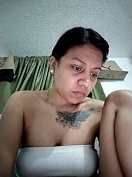 Tiphanydirty3's Live XXX Chat