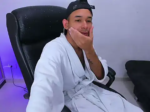 enyel_100's Webcam Show