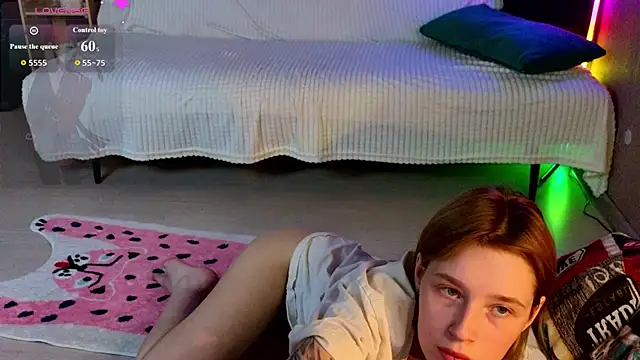 two_gerls_here Webcamshow