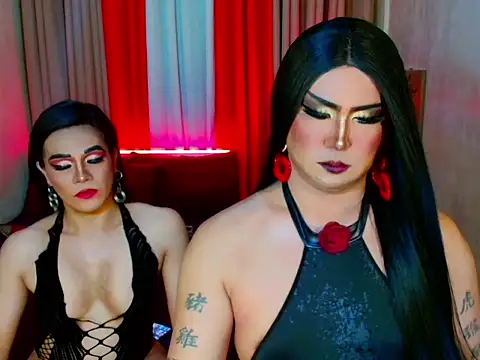Incredible_Shemale Adlı Modelin Web Kamerası Şovu