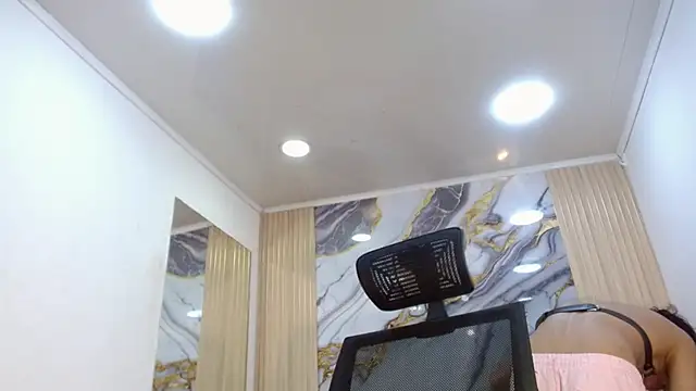 عرض كام DaviidBuckx_
