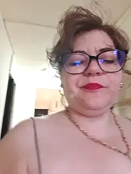 cindybbwsquirt's Live XXX Chat