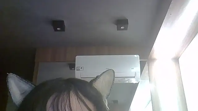 SkinnyKitten Chat XXX live