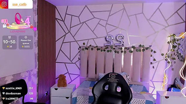 casse_tay Adlı Modelin Canlı Sohbet Odası