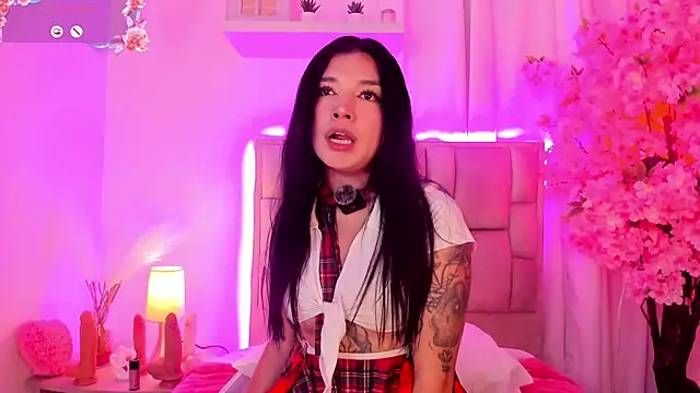 Isis_waifu_ live XXX chat