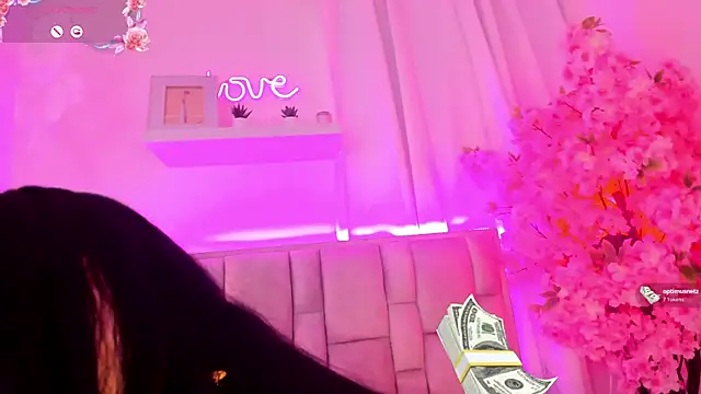 دردشة Isis_waifu_ الجنسية المباشرة