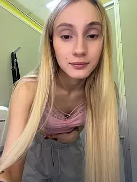 Pink_Kiss Live XXX-Chat