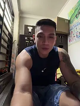 OliverWest04 Webcamshow