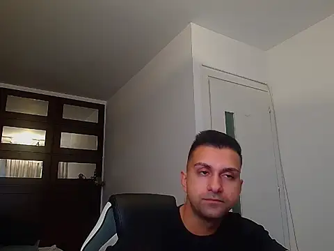 BryceReign's Webcam Show