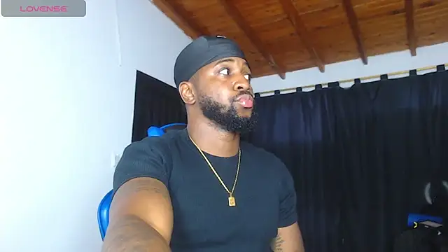 Drake_Nassir4 Live XXX-Chat