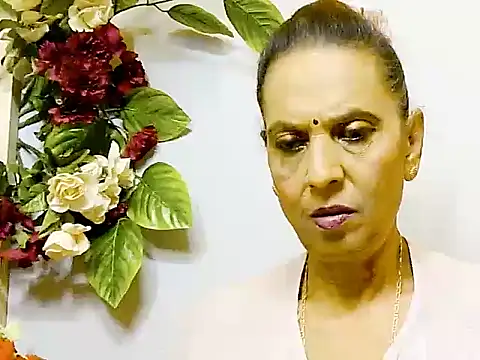 แชท XXX สดของ Hot_queen58