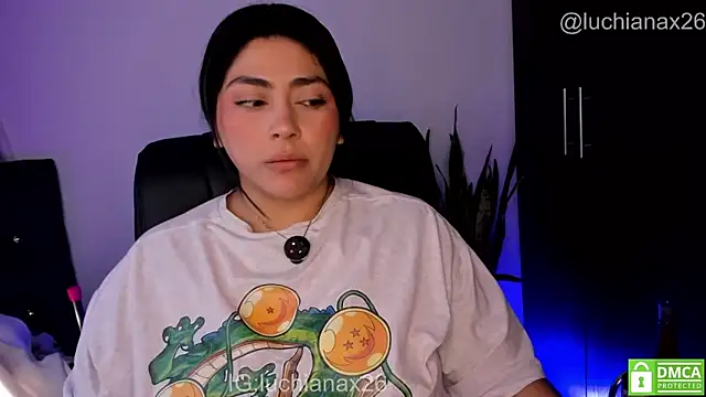 XXX chat uživo modela lucy26_